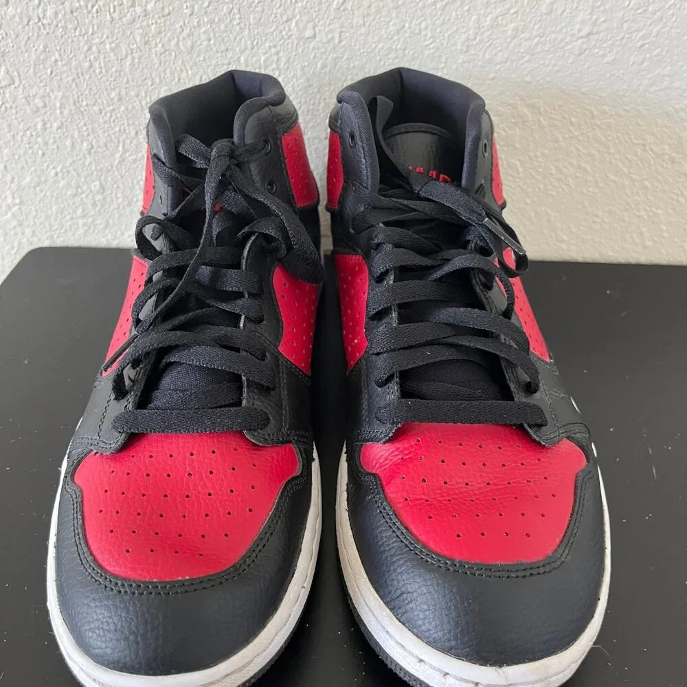 Nike Jordan Men's Access Black Gym Red White Size 9 Style AR3762-006